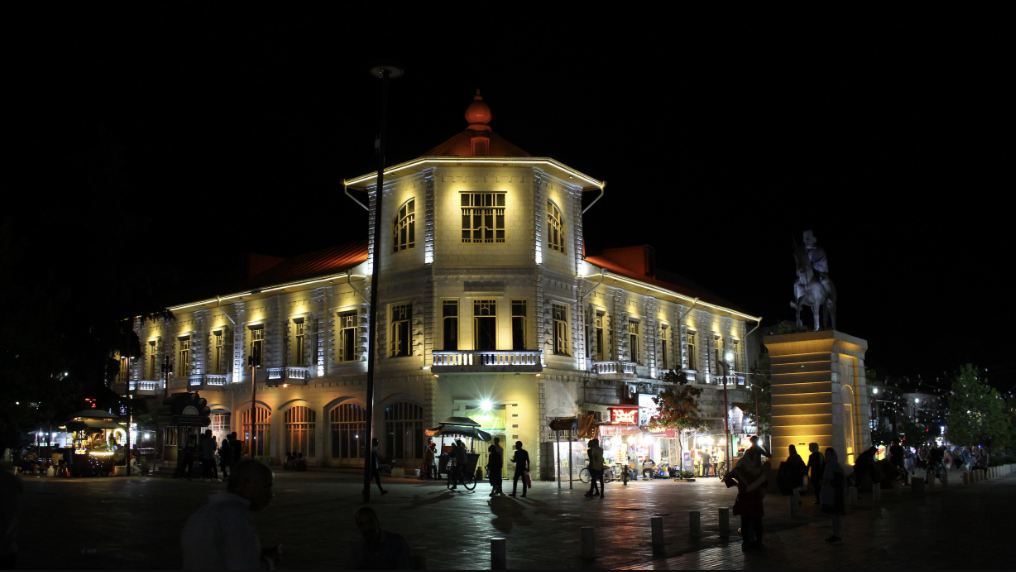 میدان شهرداری رشت